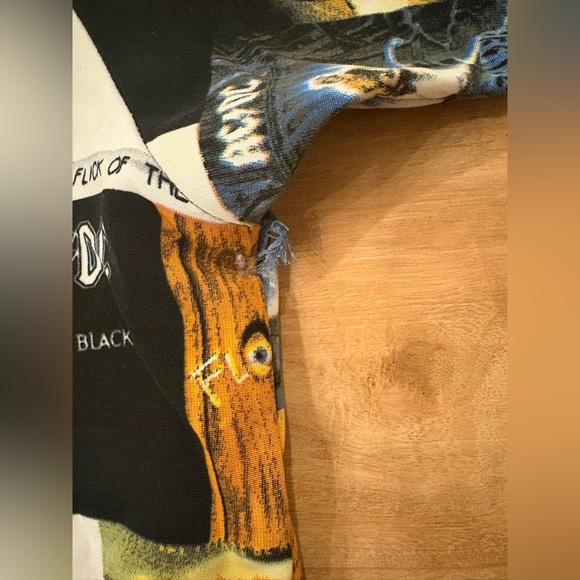 AC/DC Rockware by Dragonfly Clothing Button Down Short Sleeve Shirt - Size XL - Picture 5 of 7